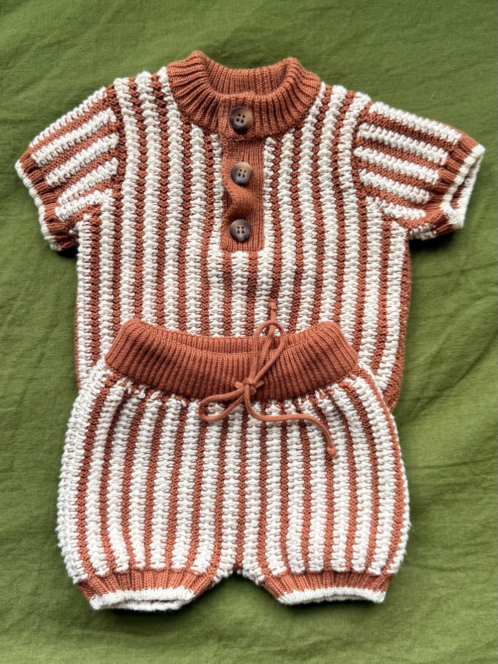 Bebe Organic knit set
